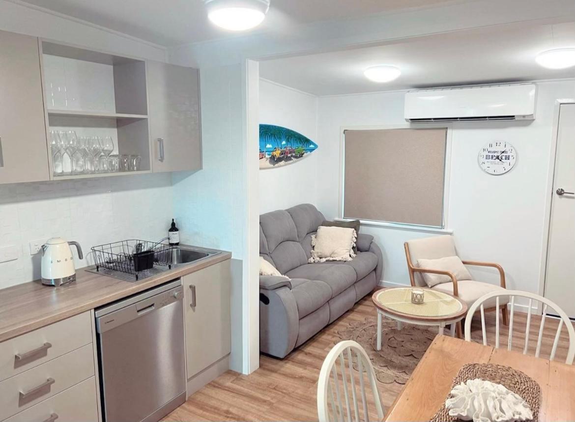 The Luv Shack At The Beach Yeppoon Exterior foto